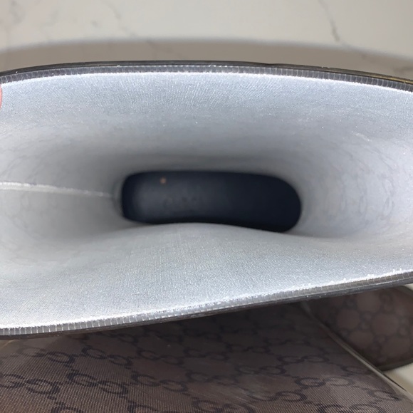 COPY - **Used**Gucci rain boots. - Picture 10 of 10